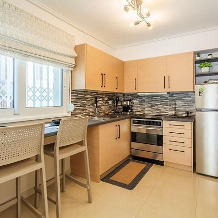 Kalamata Lime Studio - Cozy Gem With Private Parking Buitenkant foto