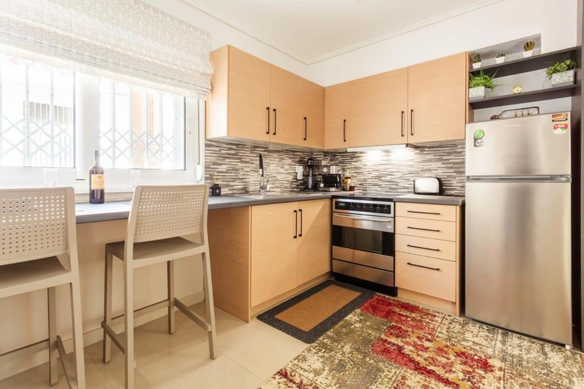 Kalamata Lime Studio - Cozy Gem With Private Parking Buitenkant foto